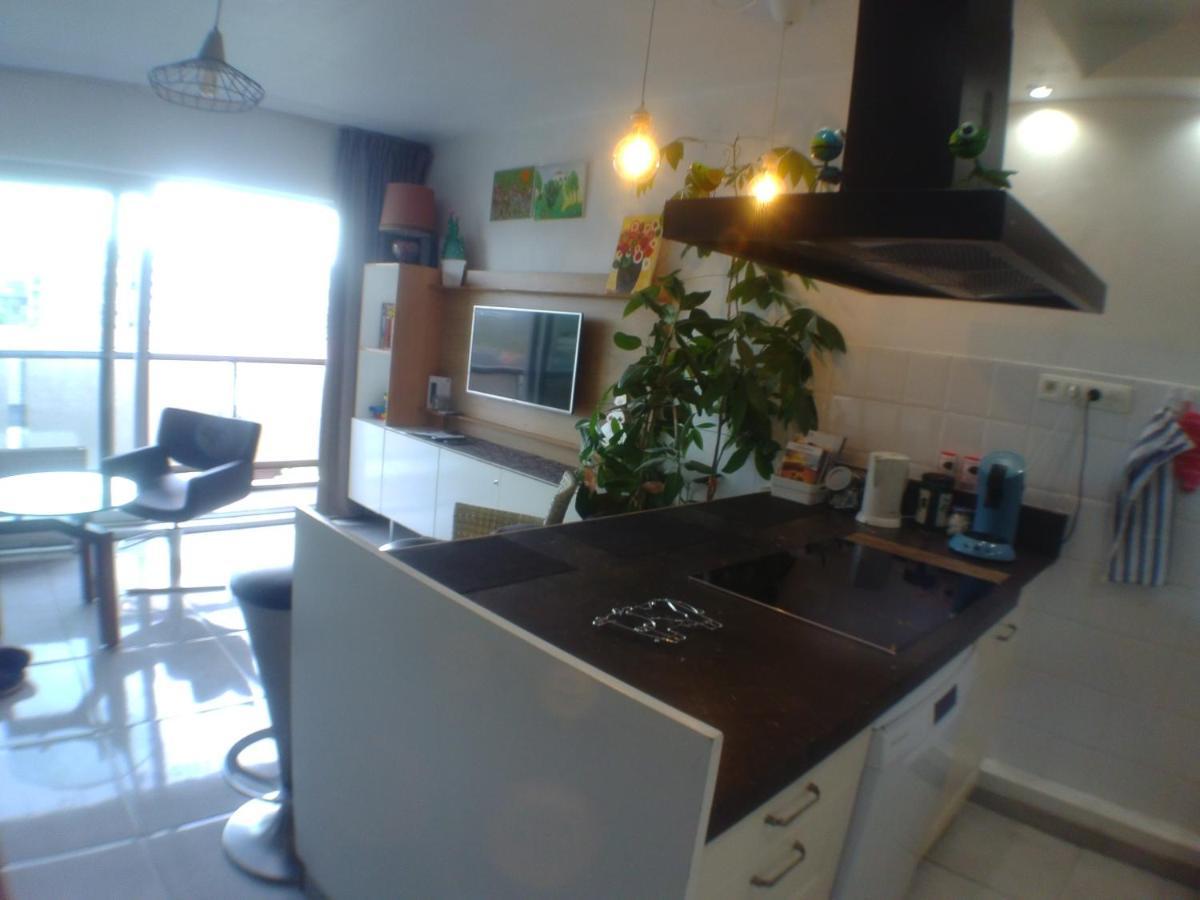 Centre 13 Quai Godefroid Kurth Pour 2 Pers A 25 Min Gare Guillemins Apartment Liege